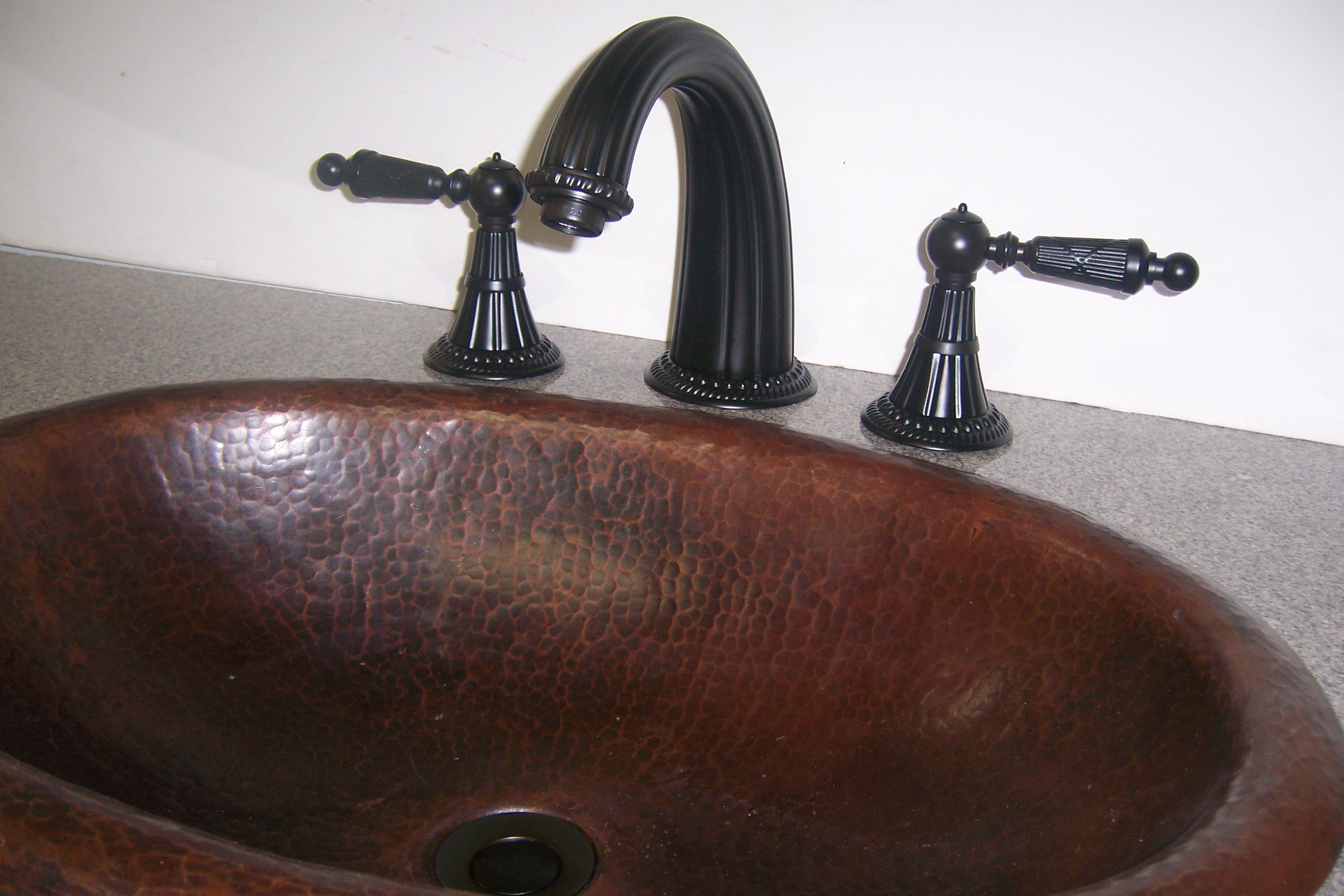 Colonial Crest Oil Rubbed Bronze Bathroom Sink Faucet