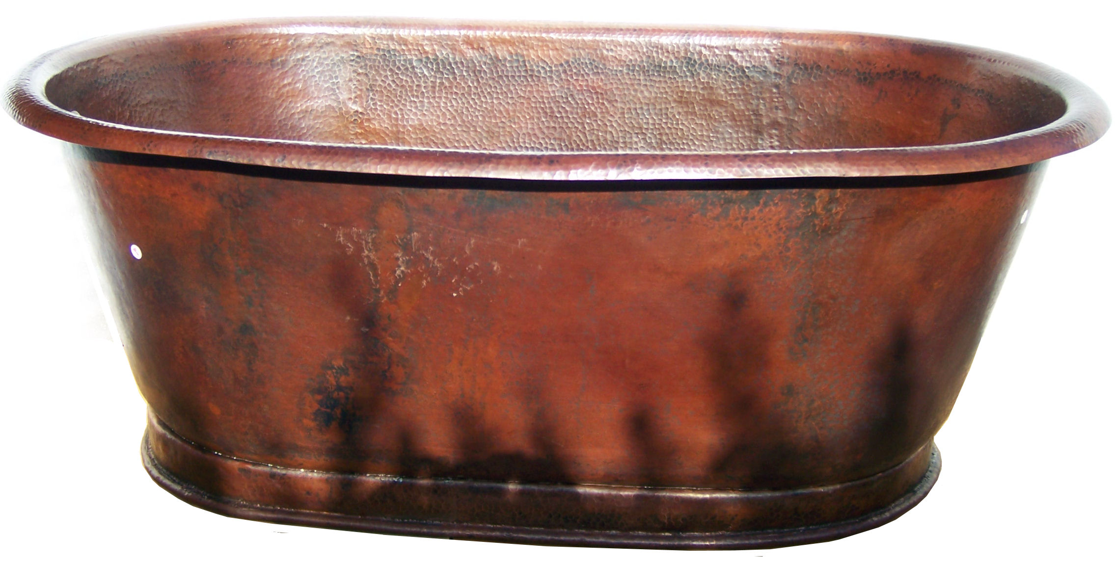 Rounded Hammered Copper Bath Tub