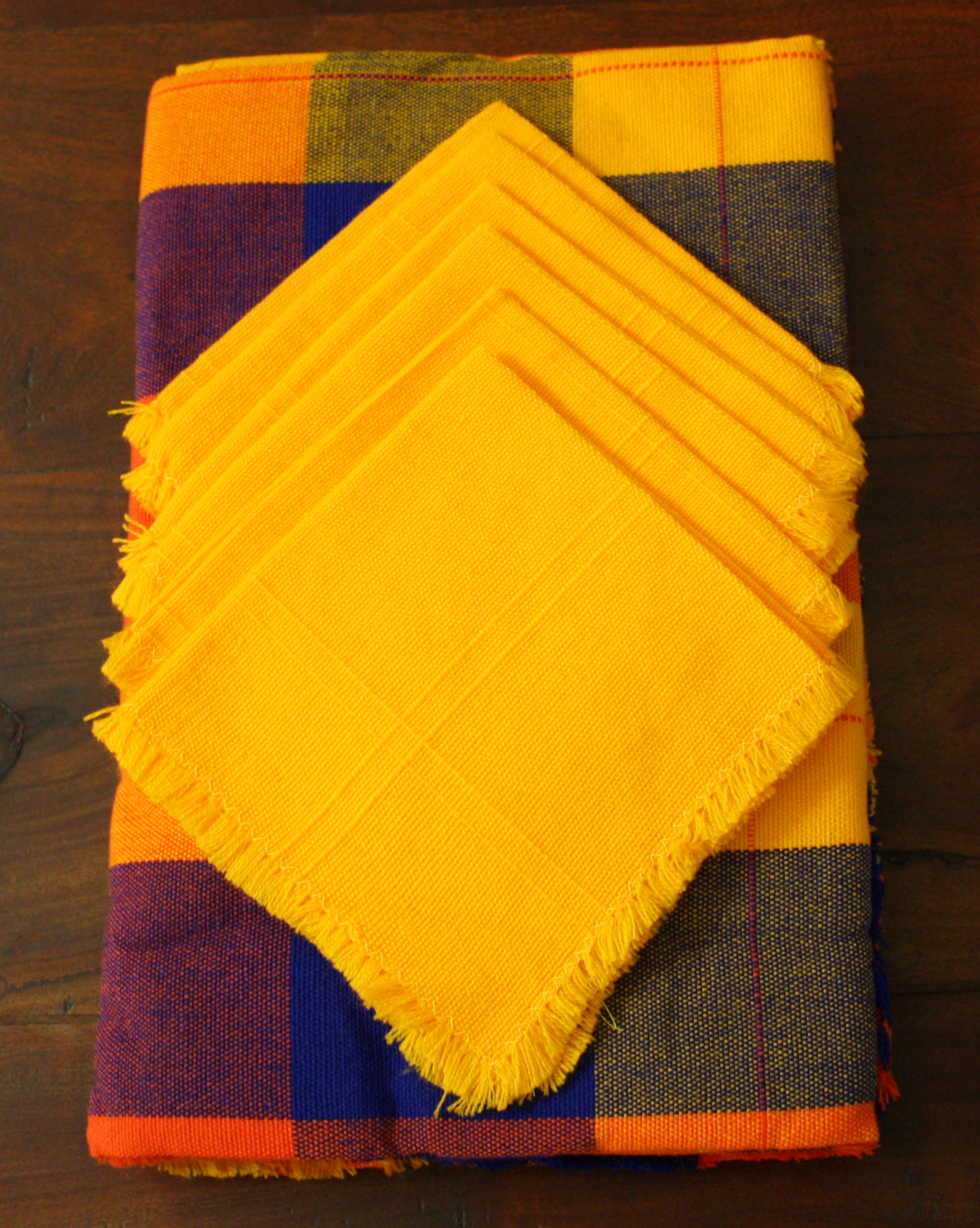 Multicolor Round Mexican Tablecloth 6 Napkins