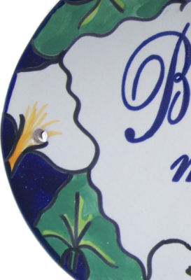 Lily Talavera Ceramic House Plaque. Bienvenidos mi casa es su casa Close-Up