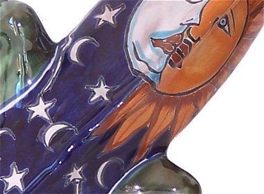 Big Eclipse Garden Ceramic Iguana Close-Up