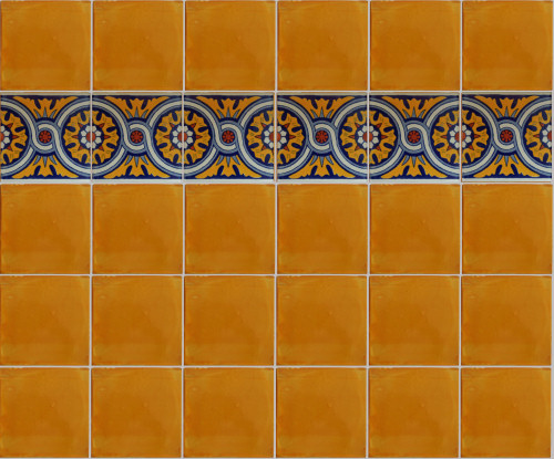 TalaMex Chain Talavera Mexican Tile Close-Up