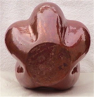 Arts & Crafts Pumpkin Copper Vase Close-Up