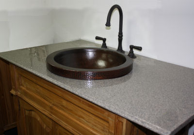 Apron Round Hammered Bathroom Copper Sink Details