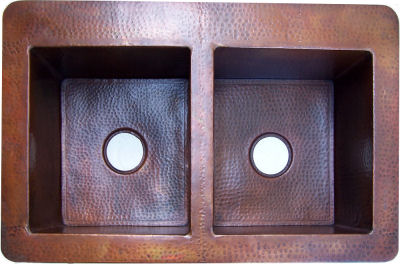 Terra Same-Size Farmhouse Double Well Hammered Kitchen Copper Sink