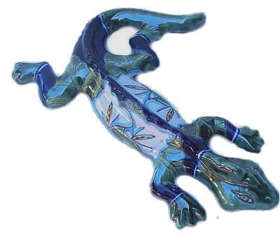Tiny Lily Garden Ceramic Lizard Close-Up