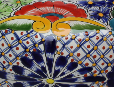 TalaMex Medium-Sized Cherato Mexican Colors Talavera Ceramic Garden Pot Close-Up