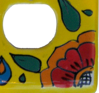 TalaMex Canary GFI/Rocker-Outlet Mexican Talavera Ceramic Switch Plate Close-Up