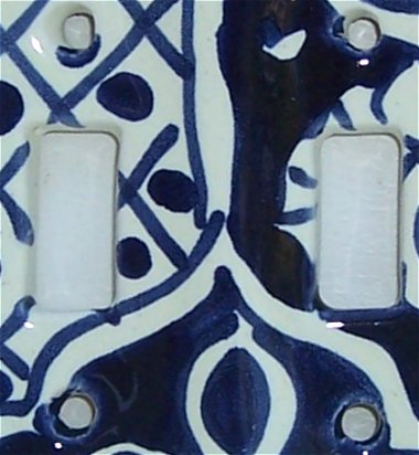 TalaMex Double Toggle Traditional Talavera Ceramic Switch Plate Close-Up