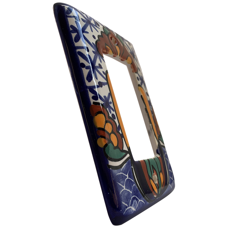 TalaMex Turtle GFI/Rocker Mexican Talavera Ceramic Switch Plate Close-Up