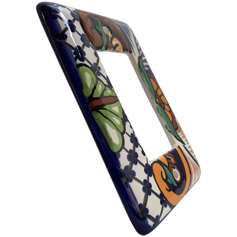 TalaMex Mantel GFI/Rocker Mexican Talavera Ceramic Switch Plate Close-Up