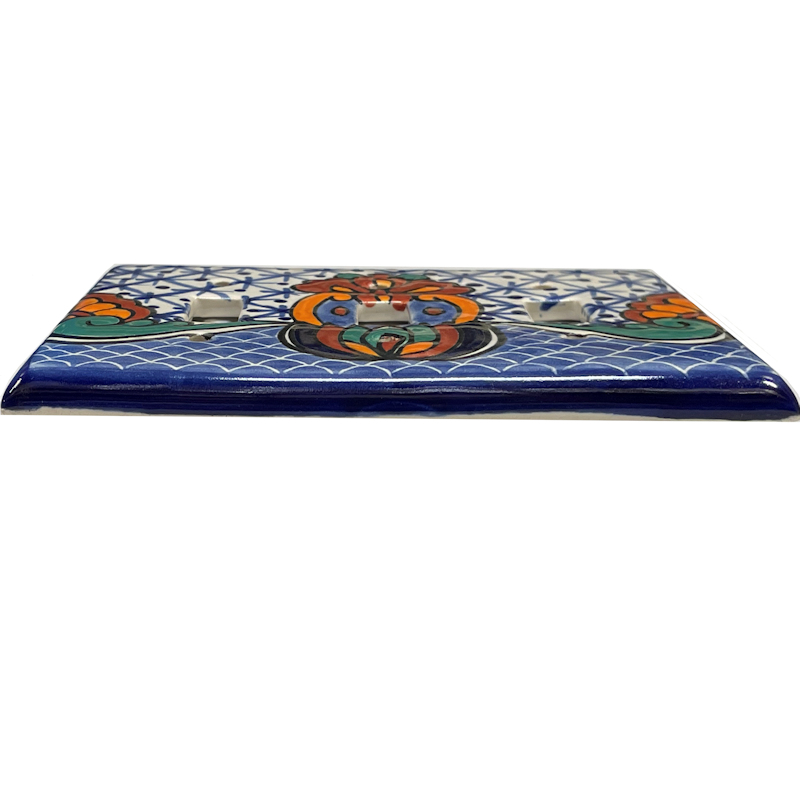 TalaMex Turtle Triple Toggle Mexican Talavera Ceramic Switch Plate Close-Up