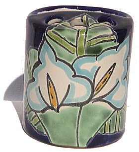 Lily Talavera Toothbrush Holder Close-Up