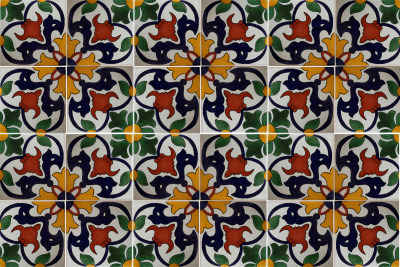 TalaMex Hortensia Talavera Mexican Tile Close-Up