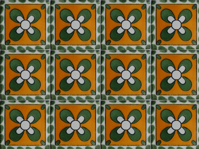 TalaMex Clover Talavera Mexican Tile Close-Up