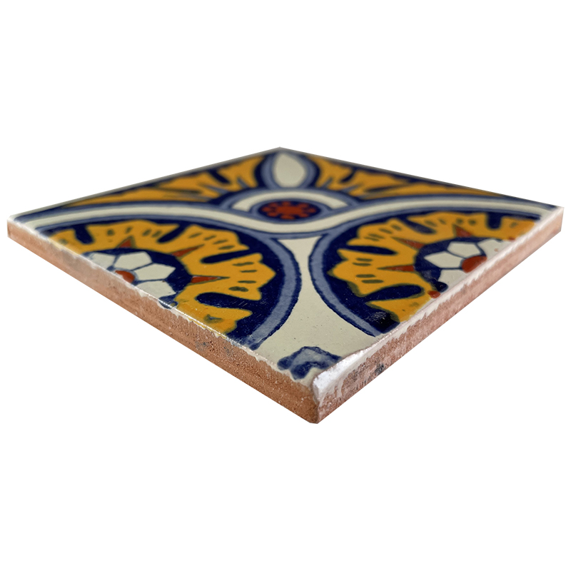 TalaMex Chain Corner Talavera Mexican Tile Close-Up