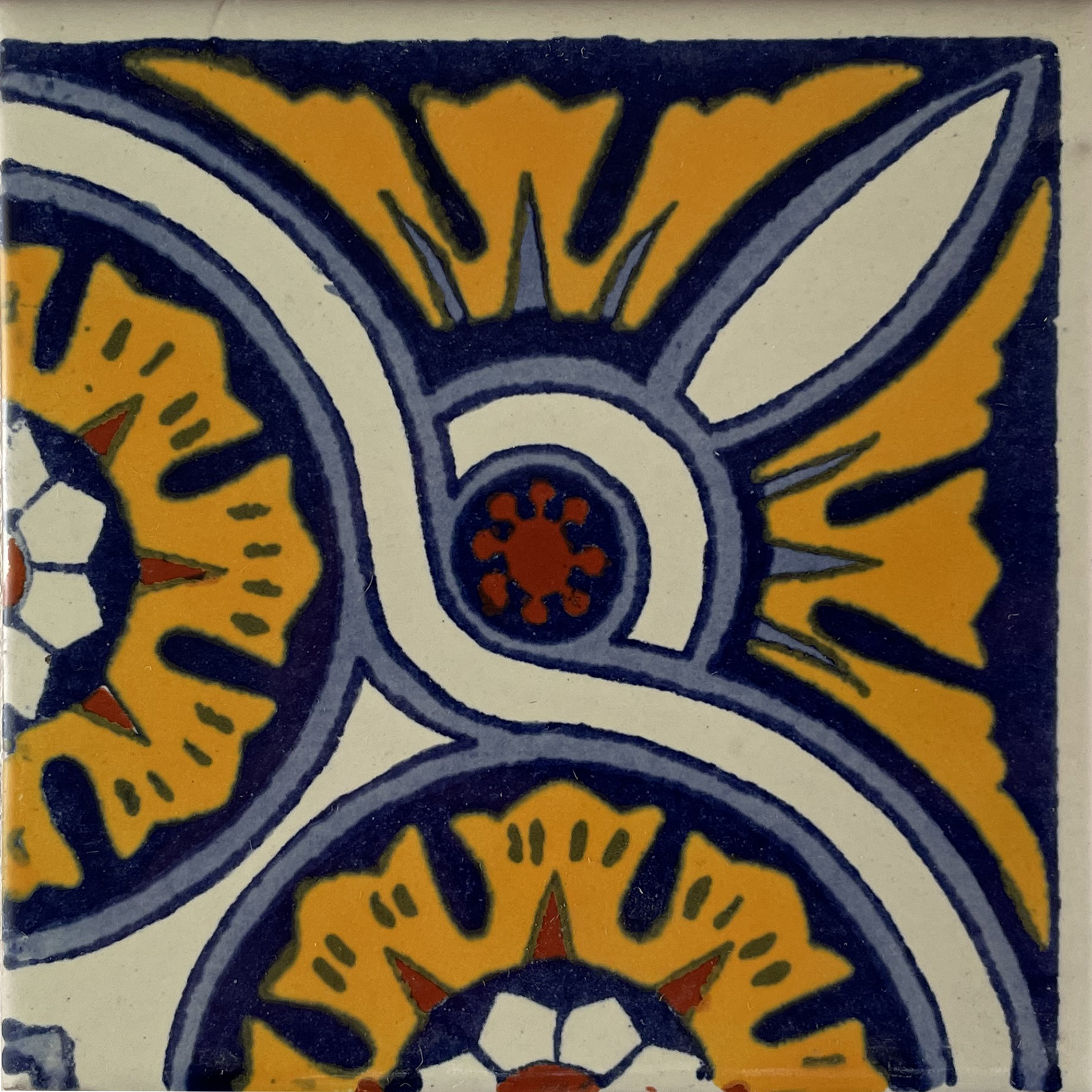 TalaMex Chain Corner Talavera Mexican Tile