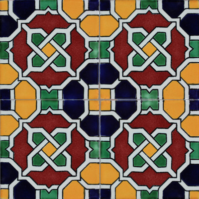 TalaMex Chain Santa Barbara Mexican Tile  Close-Up