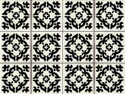 TalaMex Black Barroco Talavera Mexican Tile Details